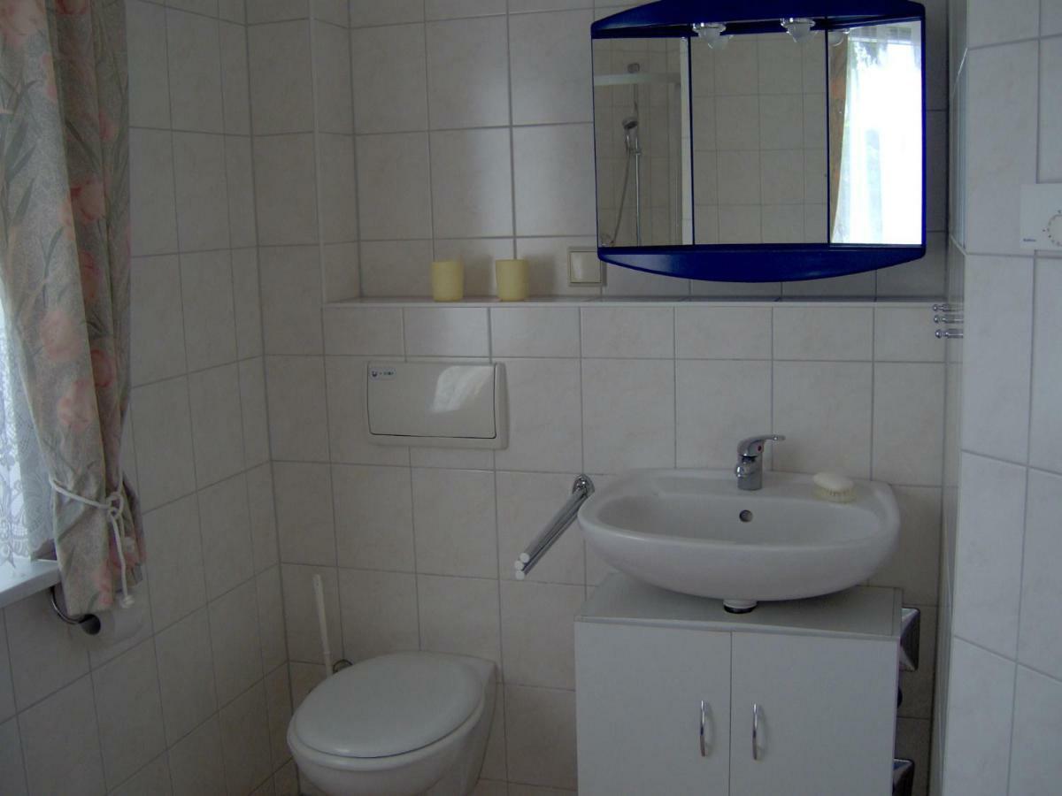 Haus Galerie Eg Apartment Karlshagen Bagian luar foto