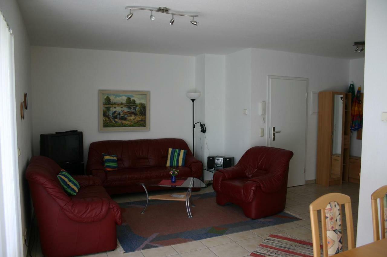 Haus Galerie Eg Apartment Karlshagen Bagian luar foto