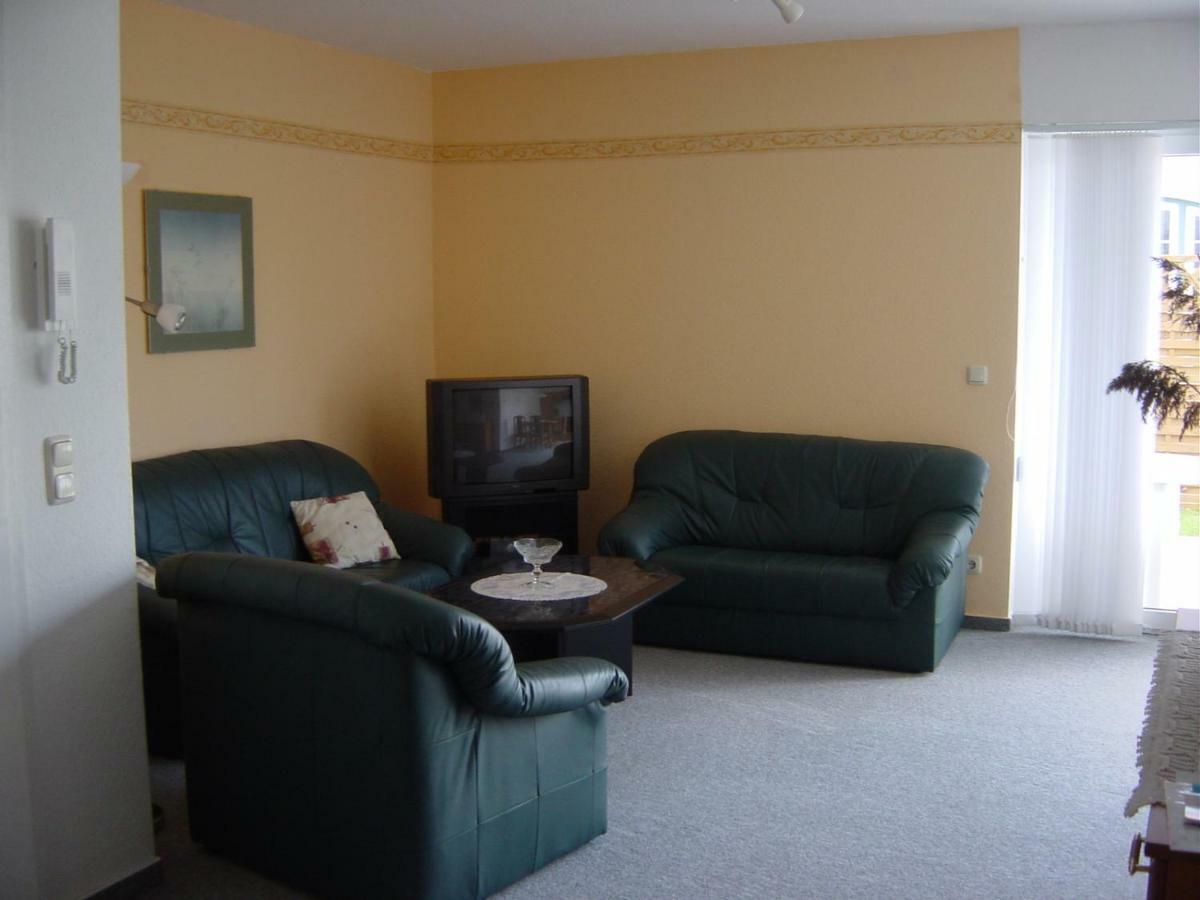 Haus Galerie Eg Apartment Karlshagen Bagian luar foto